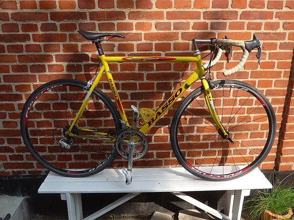 Product image 1 of 8