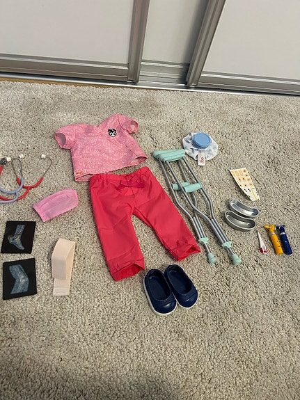 Product image 1 of 4