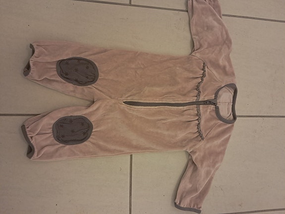 Product image 1 of 3