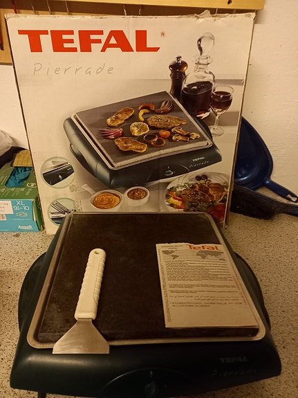 Product image 1 of 2