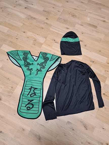 Product image 1 of 2