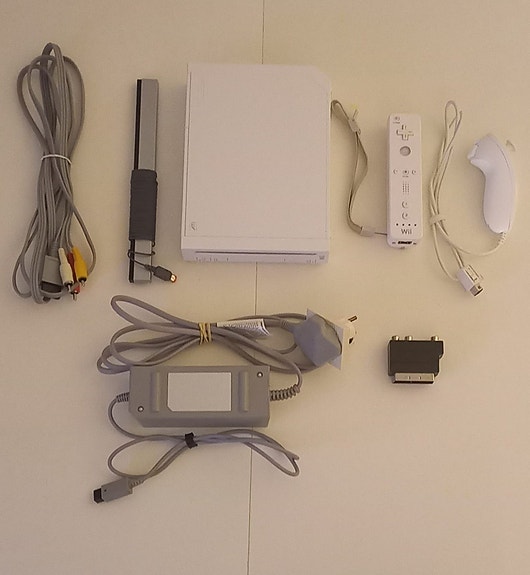 Product image 1 of 2