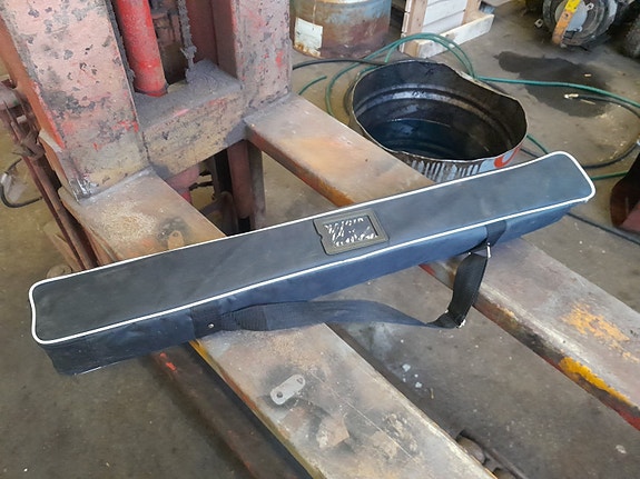 Product image 1 of 4