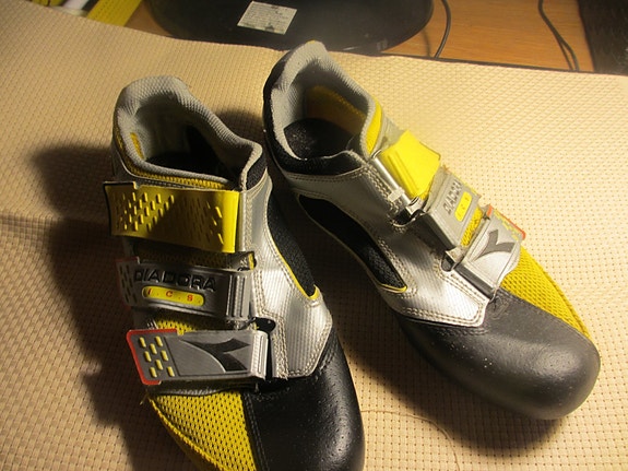 Product image 1 of 3