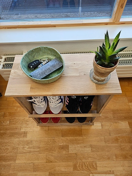 Product image 1 of 8