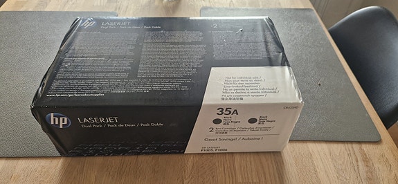 Product image 1 of 2