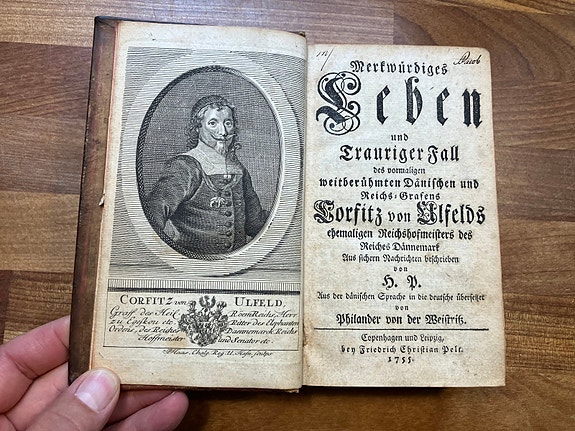 Product image 1 of 8