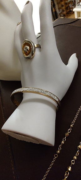 Product image 1 of 7