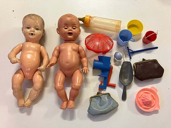 Product image 1 of 2