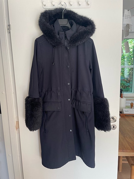 Product image 1 of 8