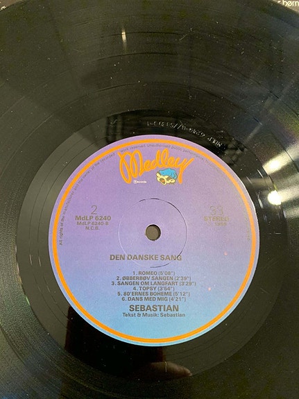 Product image 8 of 8