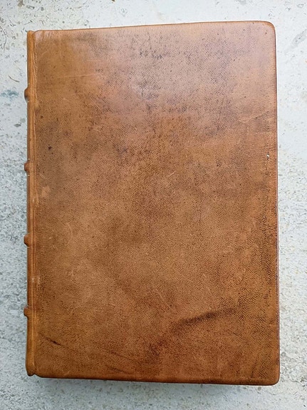 Product image 1 of 8