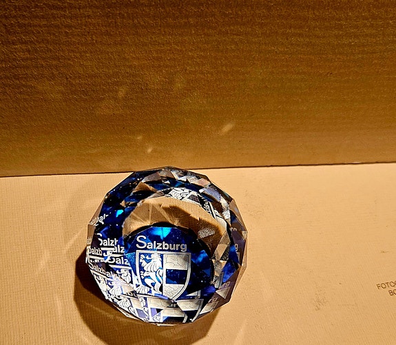 Product image 1 of 5