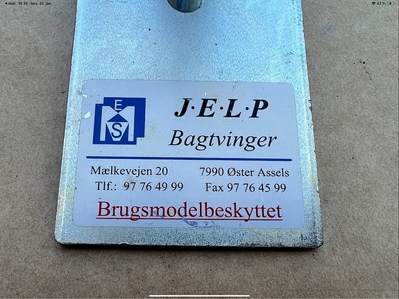 Product image 3 of 3