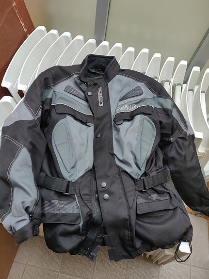 Product image 1 of 4