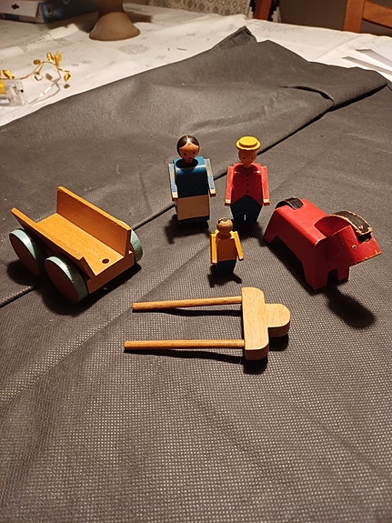 Product image 1 of 8