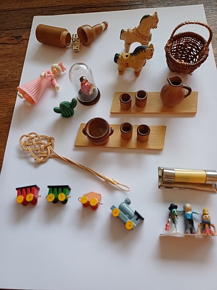 Product image 1 of 2