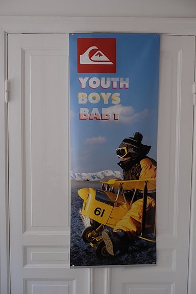 Product image 1 of 3