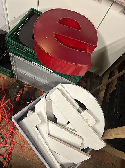 Product image 8 of 8