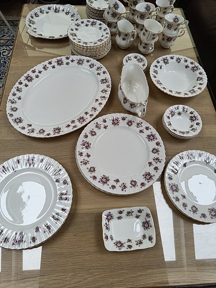 Product image 1 of 3