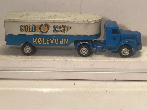 Product image 1 of 8