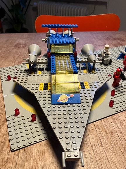 Product image 1 of 8