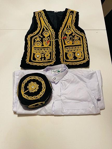 Product image 1 of 8