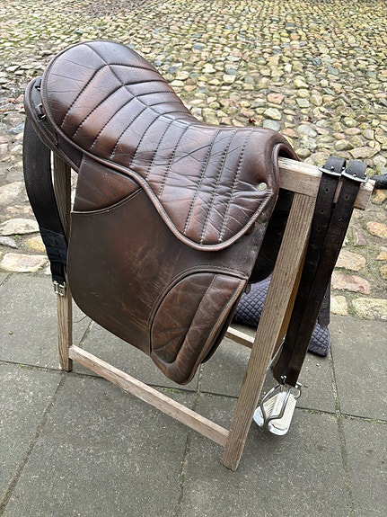 Product image 1 of 8