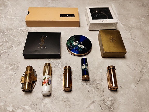 Product image 1 of 8