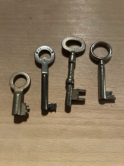 Product image 2 of 6