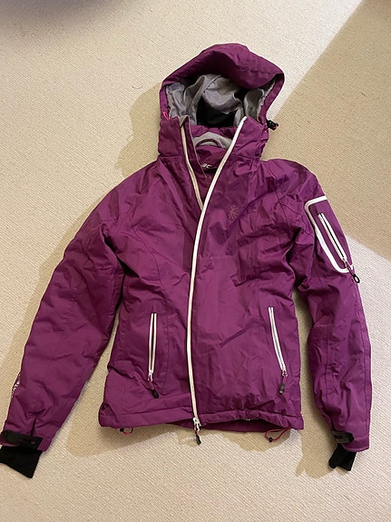 Product image 1 of 4