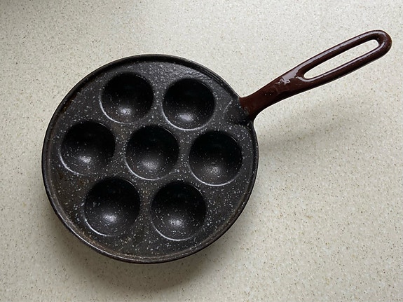 Product image 1 of 2