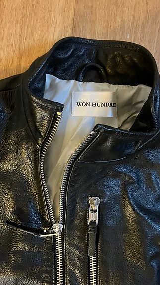 Product image 1 of 5