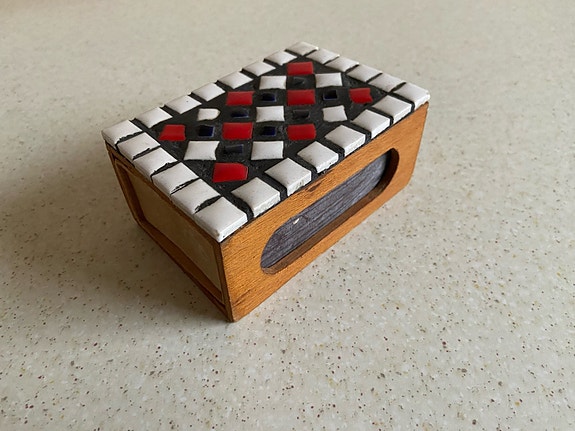 Product image 1 of 2