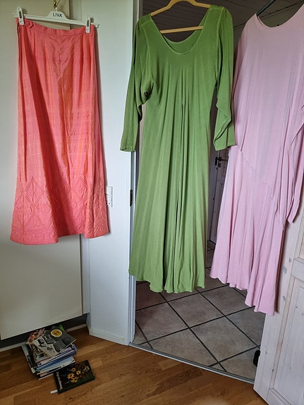 Product image 1 of 8