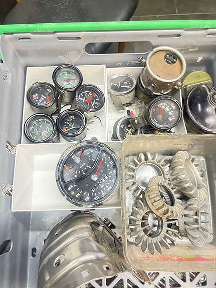 Product image 1 of 6