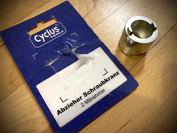 Product image 1 of 8