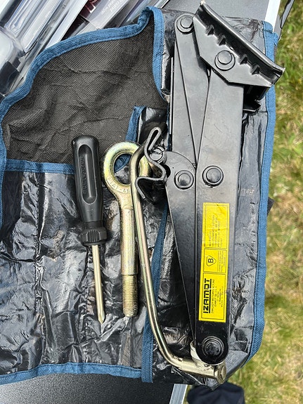 Product image 1 of 2