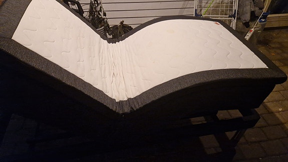 Product image 1 of 8