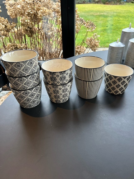 Product image 1 of 6