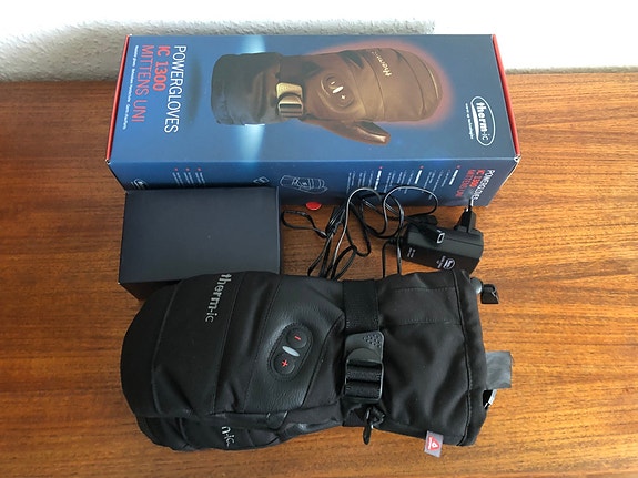 Product image 1 of 3