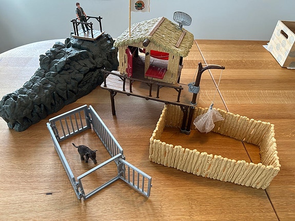 Product image 1 of 5