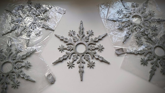 Product image 1 of 3