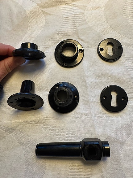 Product image 1 of 4