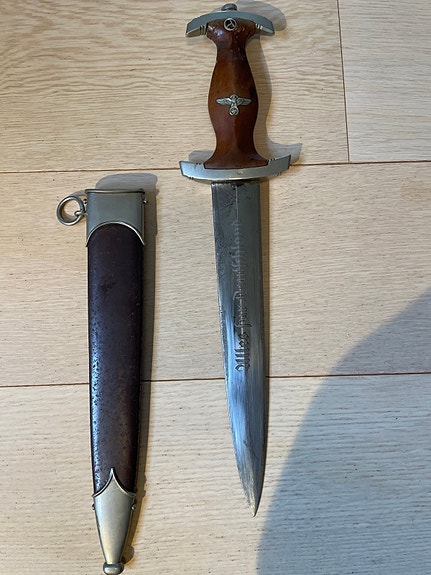 Product image 1 of 8