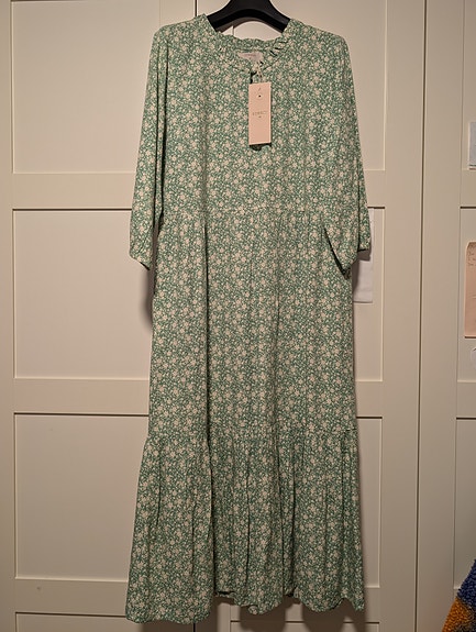 Product image 1 of 9