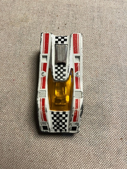 Product image 1 of 4