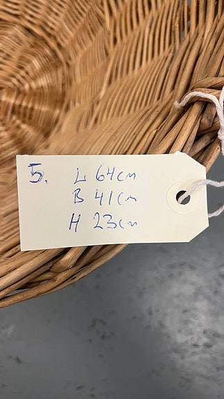 Product image 11 of 37