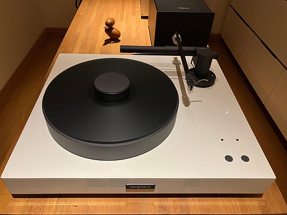 Product image 1 of 7