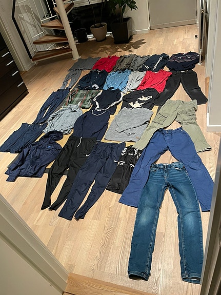 Product image 1 of 4